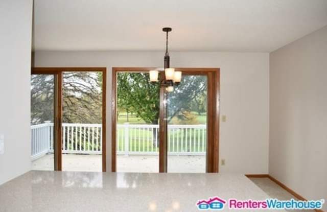 14435 Fairway Drive Gallery 3
