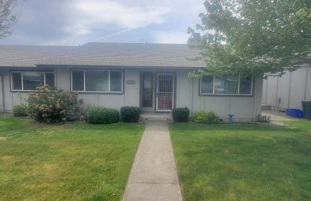 2419 Grand Ronde photos photos