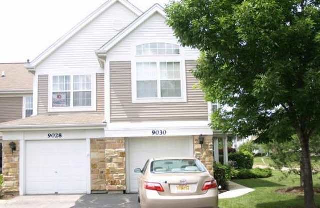 9030 W Heathwood Cir - 9030 West Heathwood Circle, Niles, IL 60714