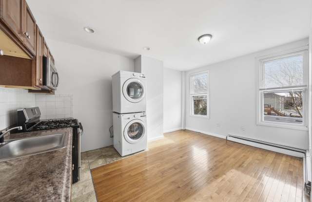 53 CLAREMONT AVE photos photos