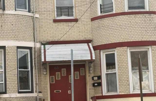 65 Clendenny Ave photos photos