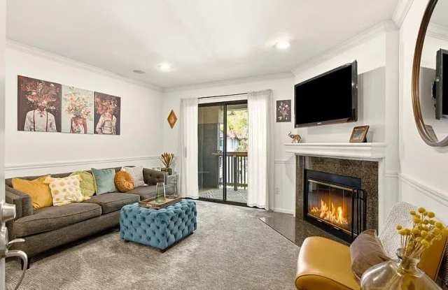 12015 Alta Carmel Gallery 1