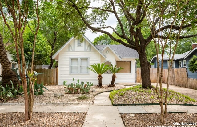 722 W KINGS HWY - 722 West Kings Highway, San Antonio, TX 78212