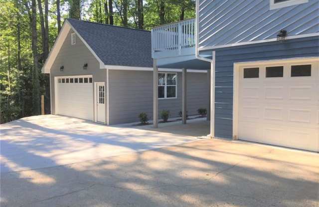 3404 Vinings North Trail SE - 3404 Vinnings N Trail Southeast, Smyrna, GA 30080