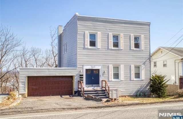 363 Mount Prospect Avenue Gallery 1