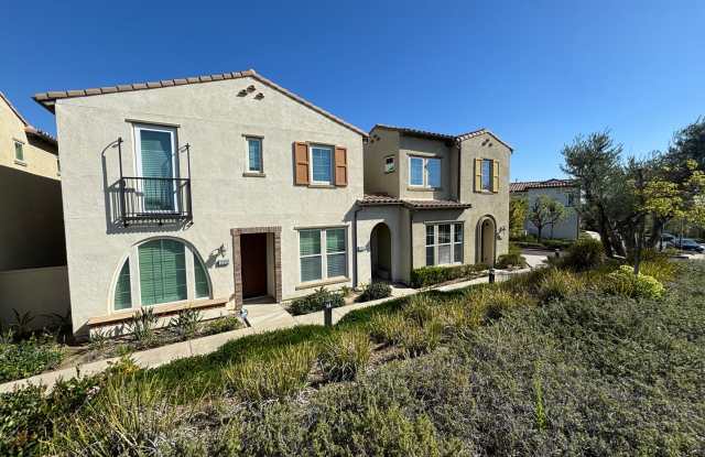 Northridge 2 Bedroom Home for Rent! Gallery 1