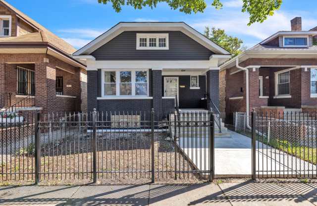 7835 S Laflin Street photos photos