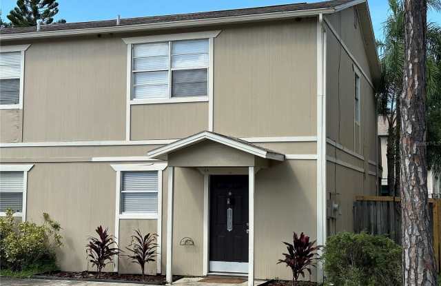 140 DOUGLAS ROAD W - 140 Douglas Road West, Oldsmar, FL 34677