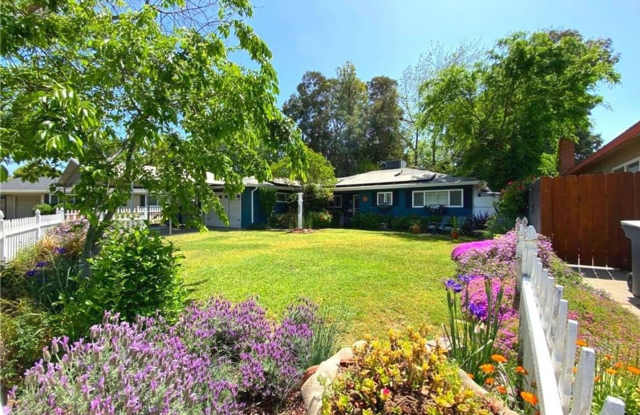 3 Bedroom / 2 Bath House in East North Merced photos photos