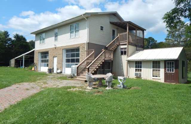 2553 WARM SPRINGS Road Gallery 1