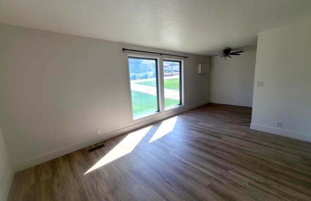 119 Ranch Drive Gallery 1