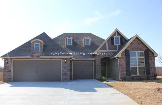 2550 W 112 Pl S - 2550 W 112 Pl S, Jenks, OK 74037