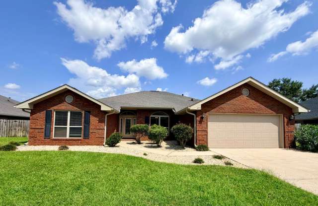 Spacious 4-Bedroom Home - Great Location photos photos Spacious 4-Bedroom Home - Great Location photos photos