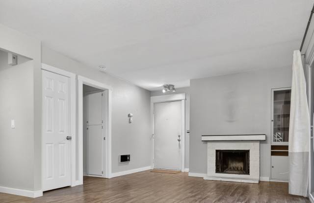 Condo / Apartment Unit photos photos