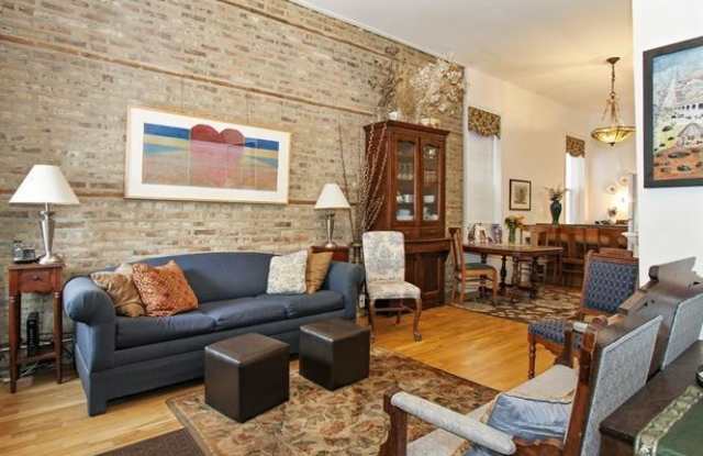 1252 North Greenview Ave. Gallery 2