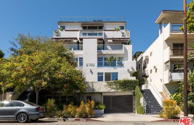8703 N West Knoll Dr - 8703 West Knoll Drive, West Hollywood, CA 90069