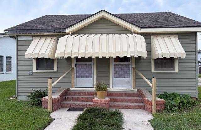 306 Suthon Avenue Gallery 1