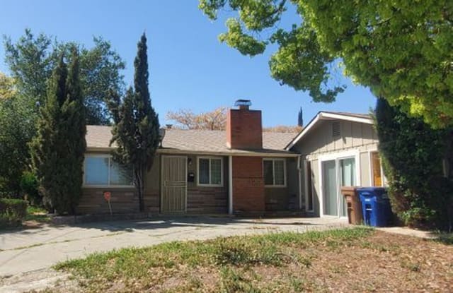 636 School Street - 636 School Street, Pittsburg, CA 94565
