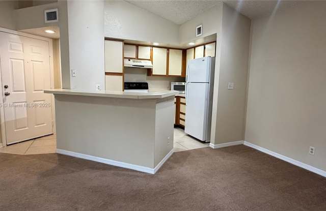 3470 N Pinewalk Dr N photos photos