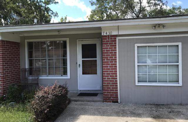 7430 Jade Drive North photos photos