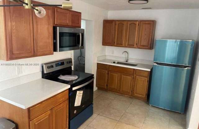 1225 NW 45th Street FRONT, Miami, FL 33142 photos photos