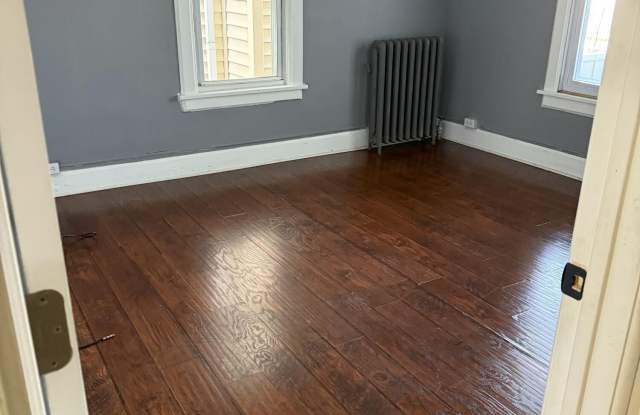 834 Monroe Avenue unit: 2Nd Floor photos photos