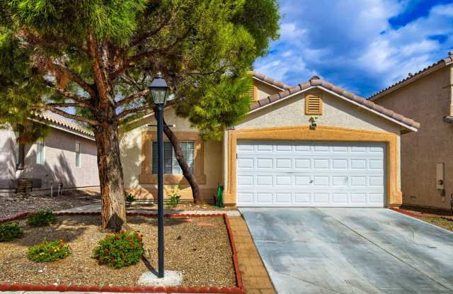 Northwest Las Vegas Home Near Walking Trails & Parks Gallery 1