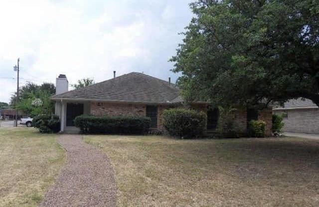 102 Gwendola Drive - 102 Gwendola Drive, McKinney, TX 75071