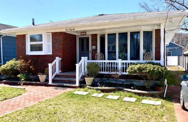 162 Exeter St photos photos