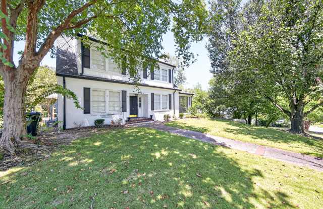 1237 Owsley Avenue Gallery 2