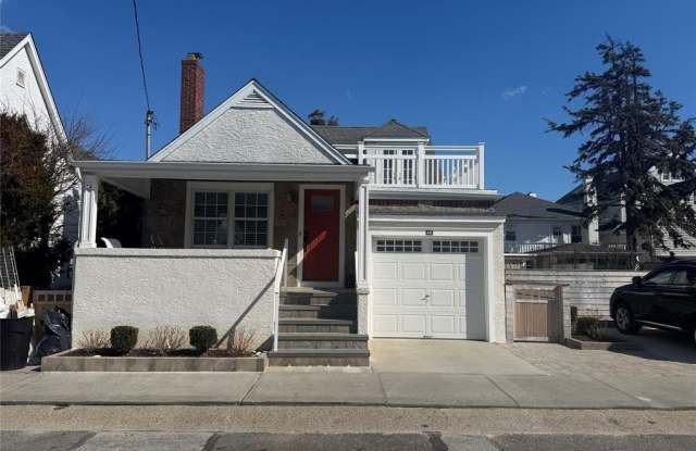 46 Clayton Avenue Gallery 1