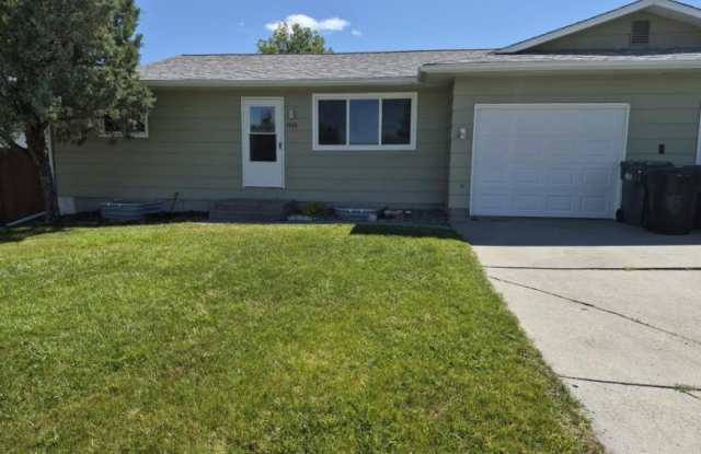 1227 Hawthorne Ln photos photos 1227 Hawthorne Ln photos photos