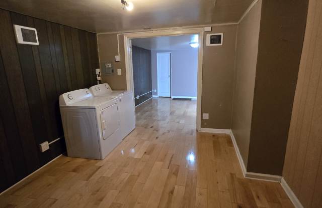 902 7th Ave N photos photos