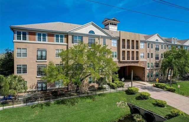 4221 W Spruce St Apt 2420 photos photos