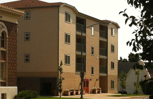 79.00 - Annex photos photos