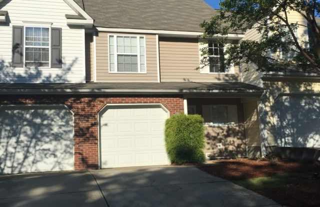Exclusively Offered by Muse Realty, LLC photos photos