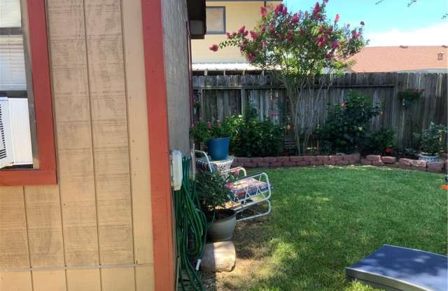 7426 Convair Drive Gallery 2