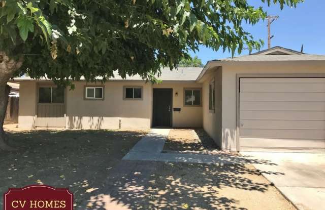 APPLY FOR THIS BEAUTIFUL HOME TODAY! (Avail. 7/1/2017) photos photos