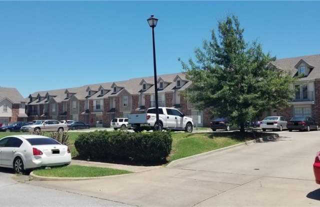 1773  N Chestnut  AVE photos photos