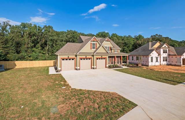 8044 Burgundy Circle Gallery 3