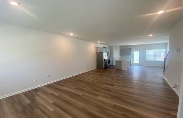 302 Sagecroft Lane Gallery 3