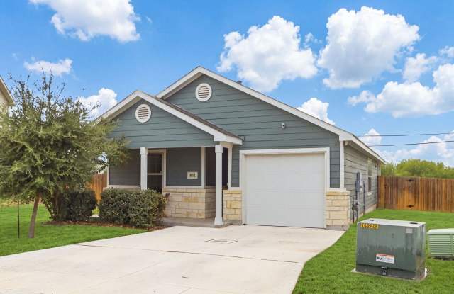 802 Hickory Trail Gallery 2