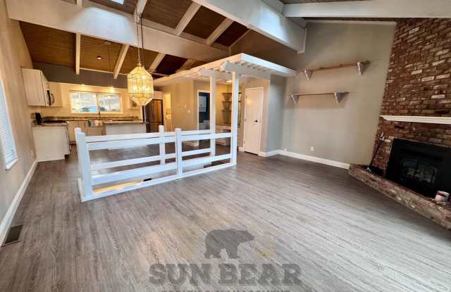 3 Bedroom! Dog Friendly! photos photos