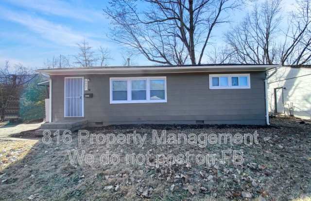 6607 E 110th Ter - 6607 East 110 Terrace, Kansas City, MO 64134