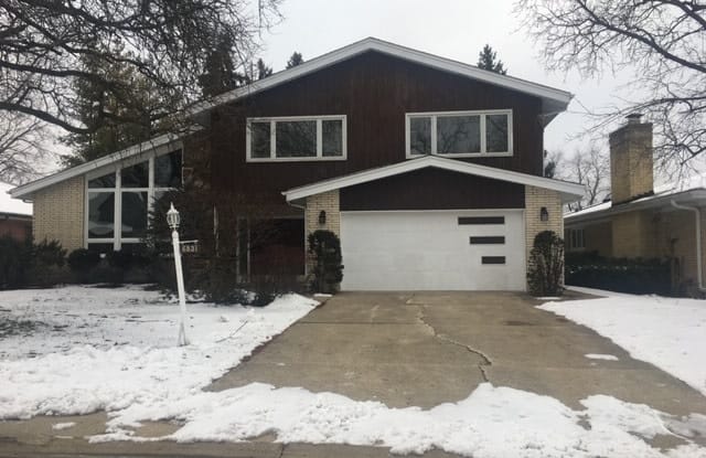 6831 North Lexington Lane - 6831 North Lexington Lane, Niles, IL 60714