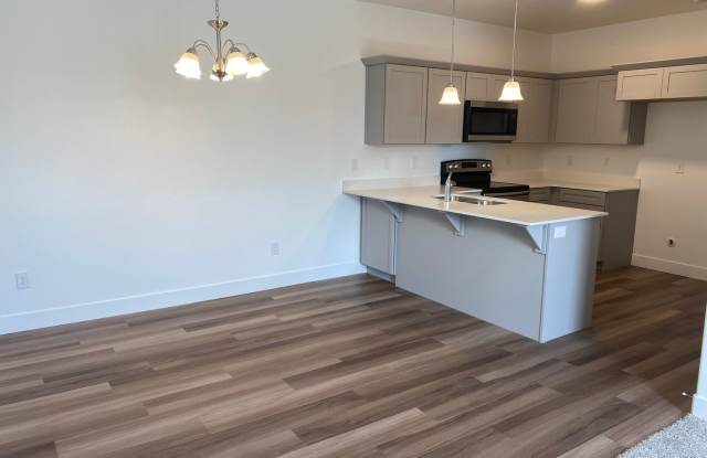 Condo in Prime  Lehi Location Gallery 1
