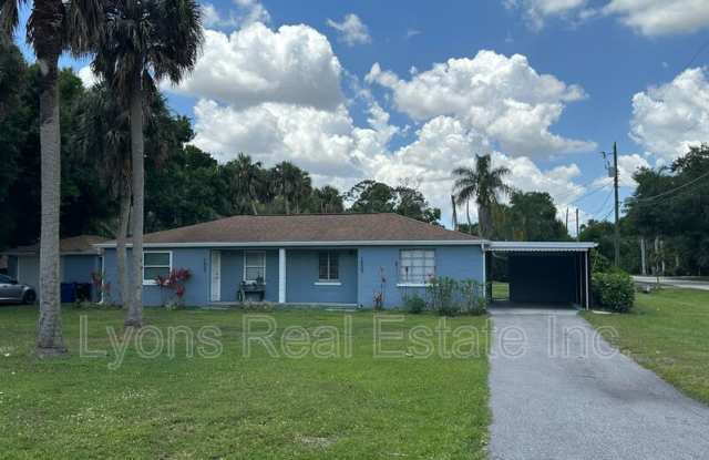 1539 Piney Rd photos photos