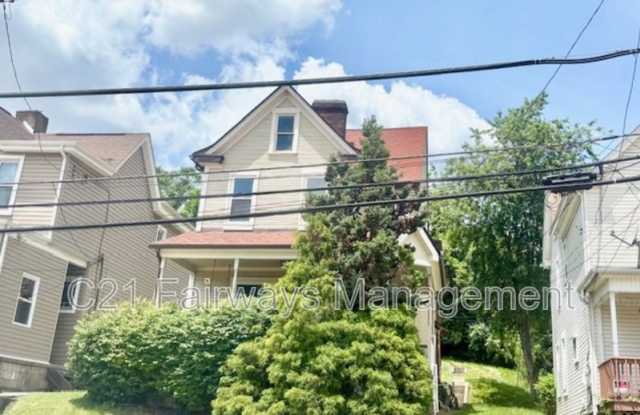 1222 Broadway Avenue - 2 photos photos