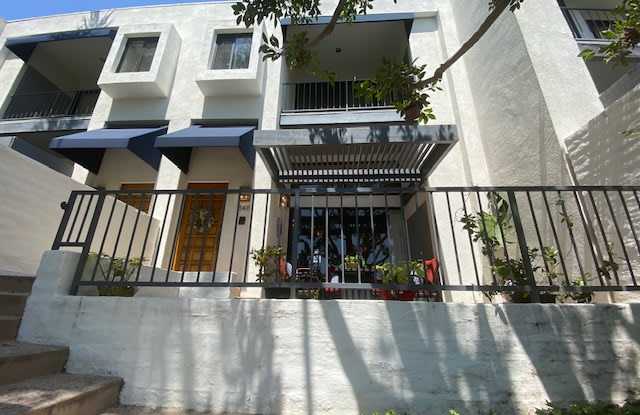 5418 Heron Bay Gallery 2