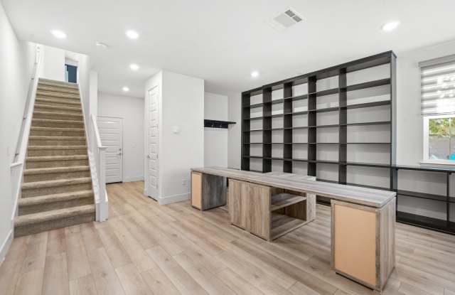 1360 Civic Center Dr Unit 1 Gallery 3